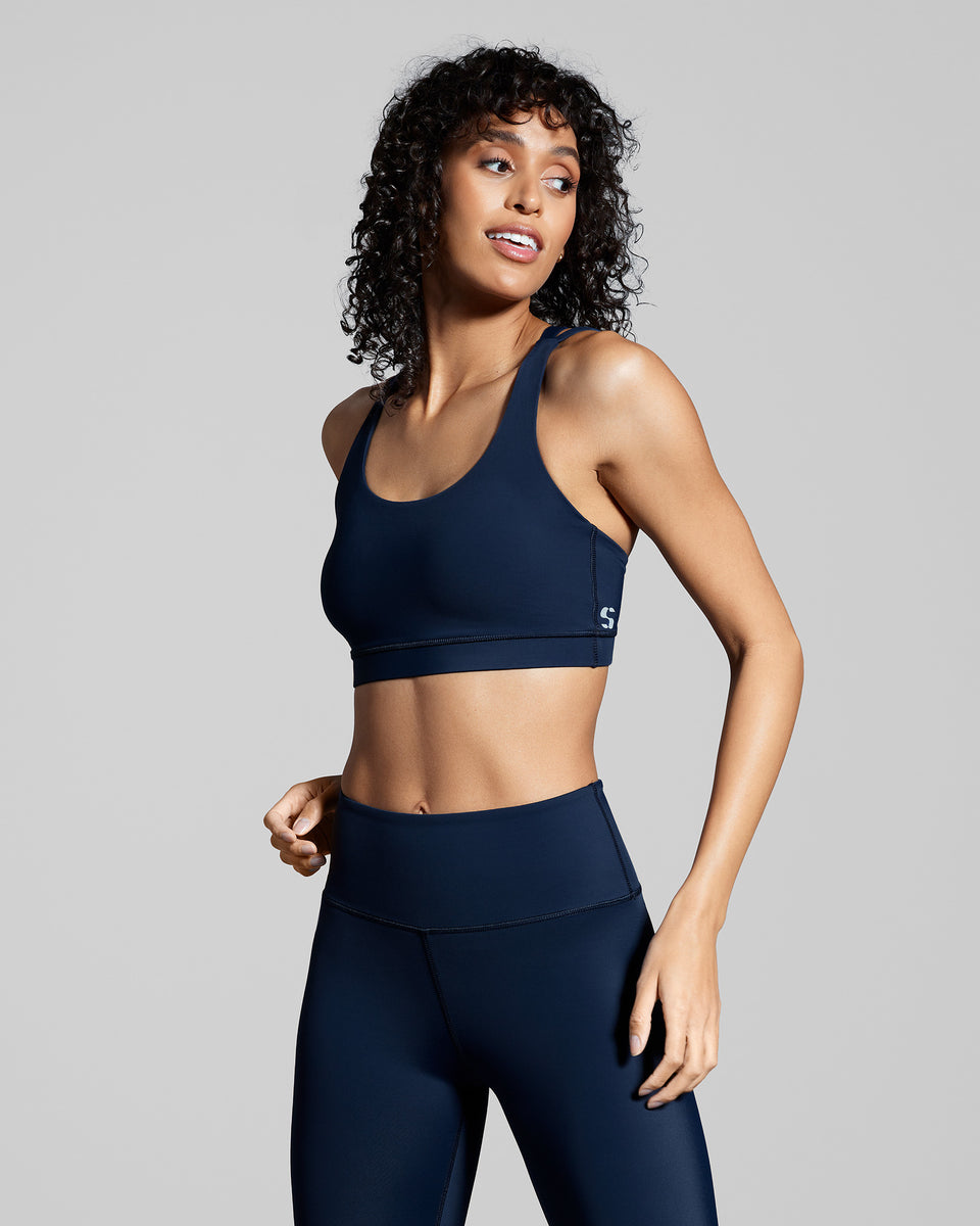 gapfit eclipse medium support strappy sports bra