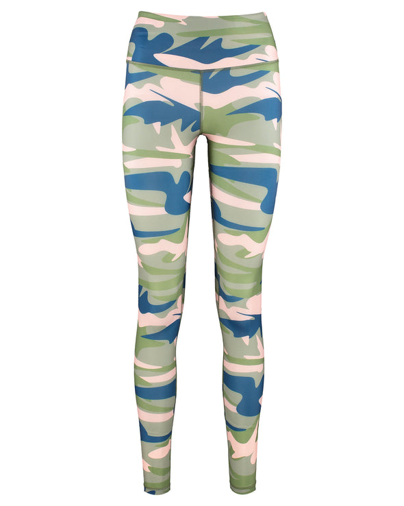 Product shot of Camufarre. Women's sustainable Gym Leggings featuring a one off camo activewear print created with a purpose by Scultura. Inspired by the ocean and designed to raise awareness of the environmental impact of single use plastic. Created with premium technical Italian fabric made with 100% regenerated yarn from recycled plastic bottles (rPET). Front View.